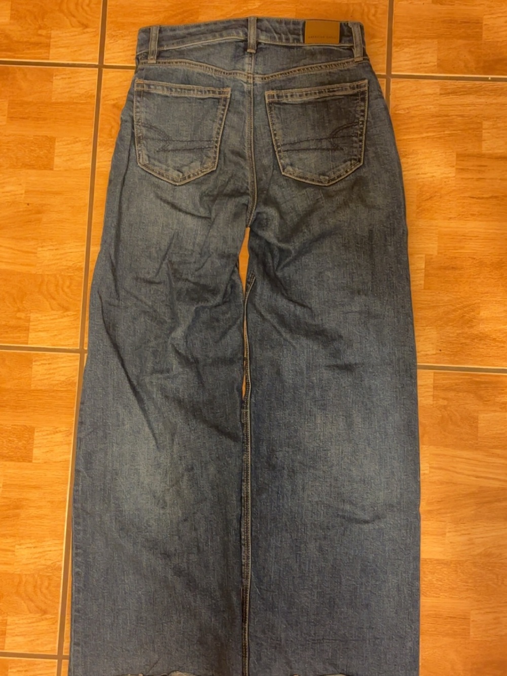American Eagle Outfitters Men's Relaxed Blue Denim Jeans